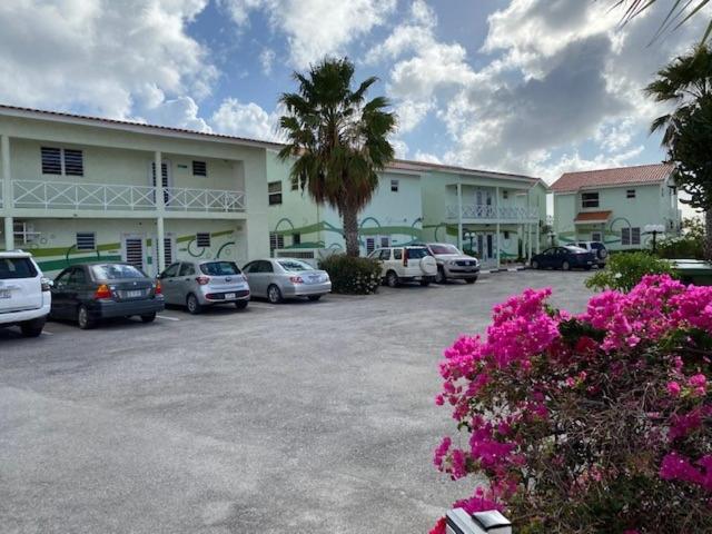 Blue Lagoon Apartment Lagun Екстер'єр фото